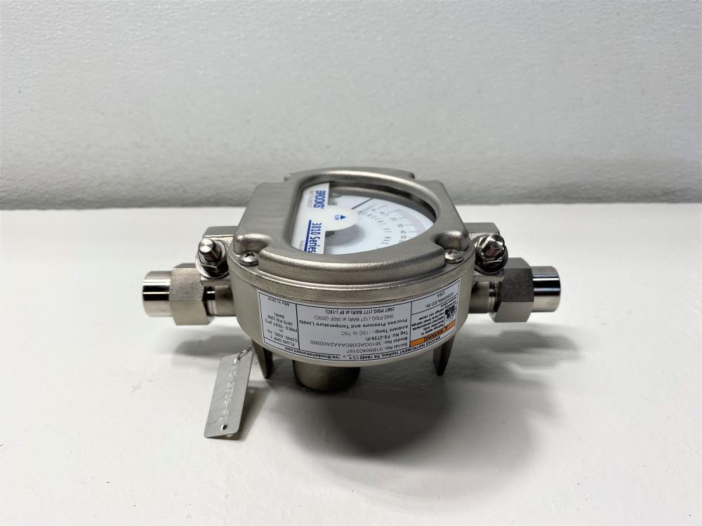 Brooks 1/2" NPT Armored Variable Area Flow Meter 3810GAD08DAAA2A00000